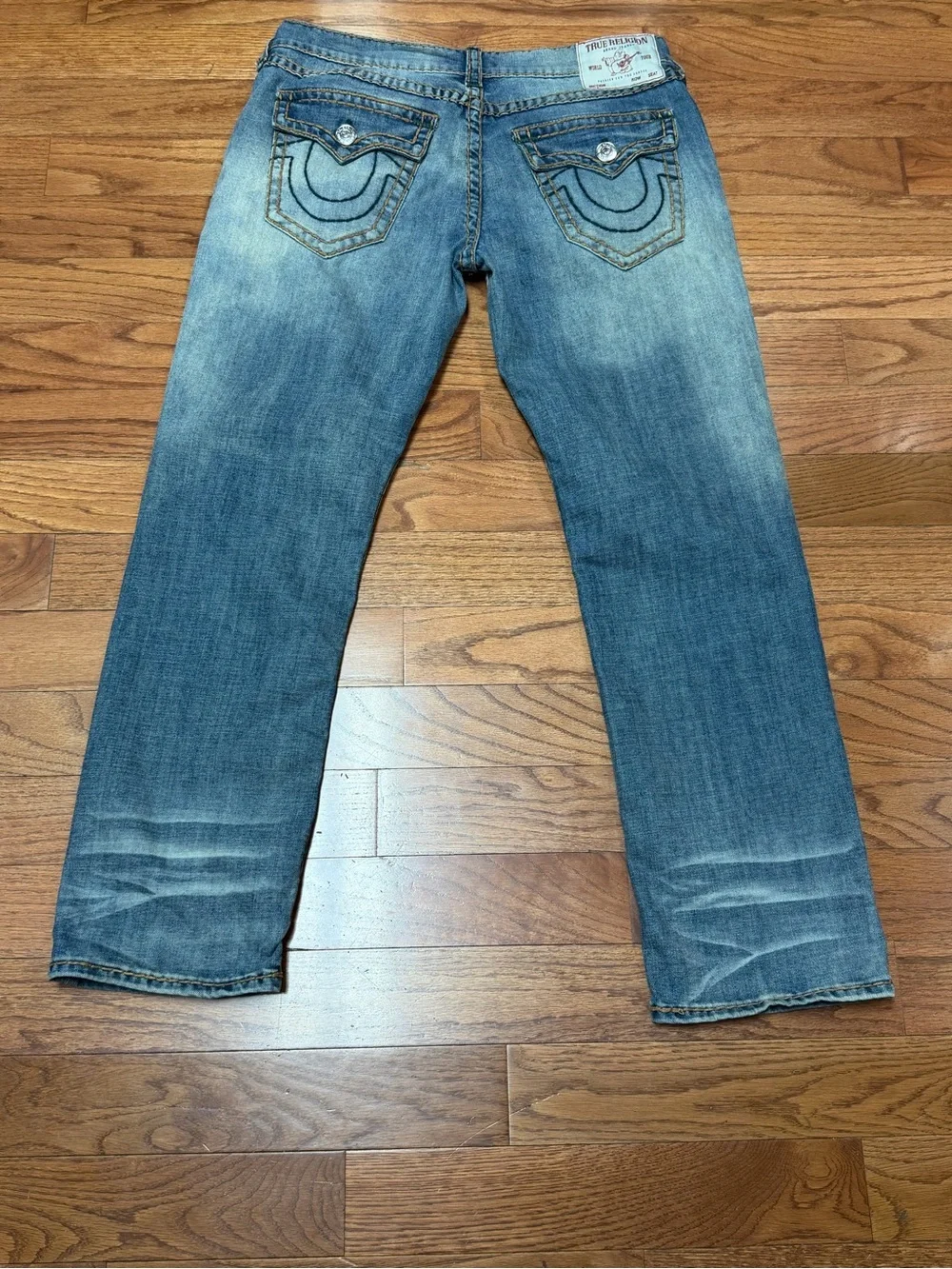 True Religion Men’s Ricky Relaxed Straight Jeans Thick Stitch Flap Pockets 36x32